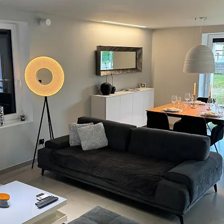 アパート In Between Gerardmer And La Bresse